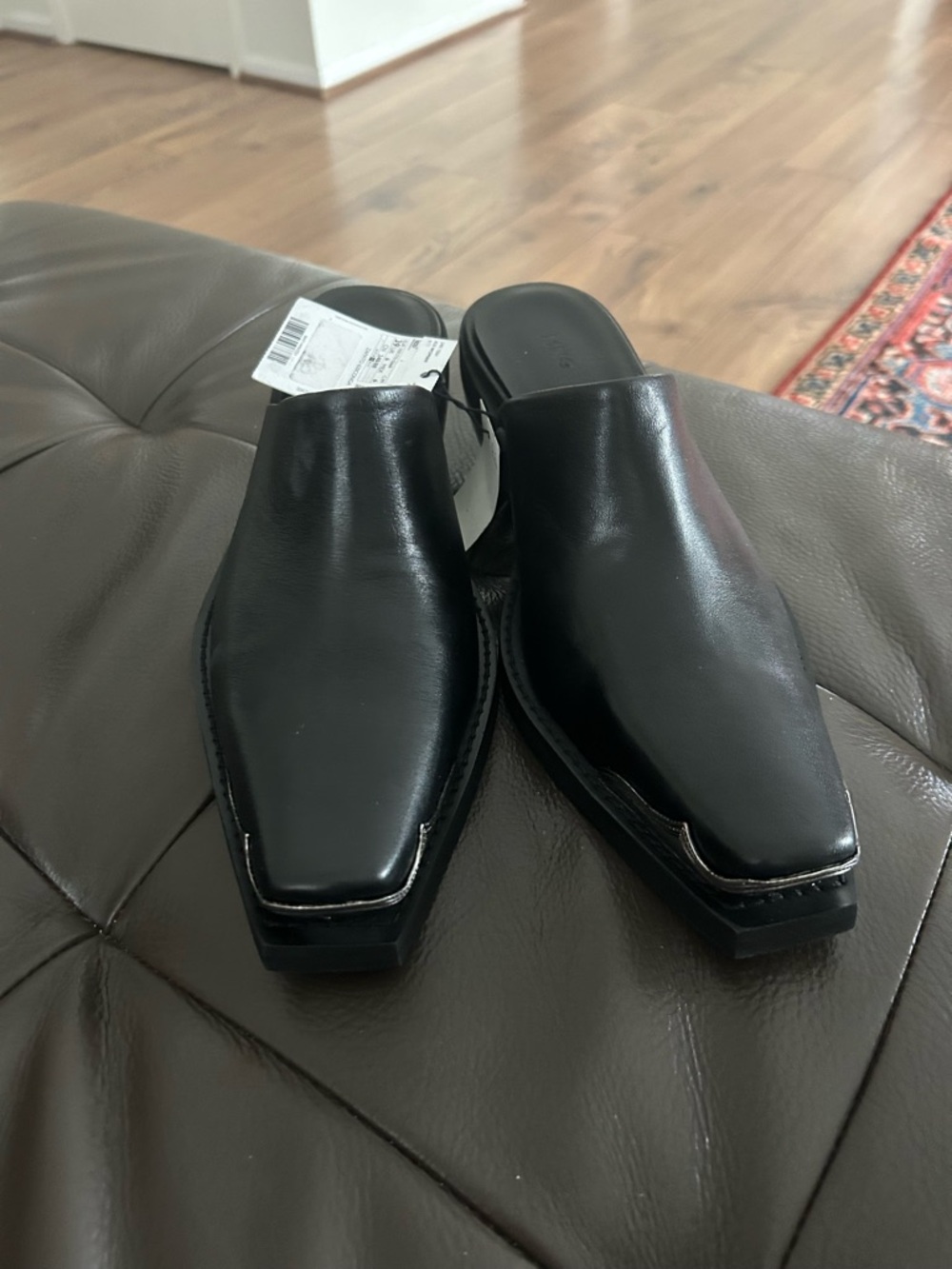 Mango Black Leather Square-Toe Slip-On Mules